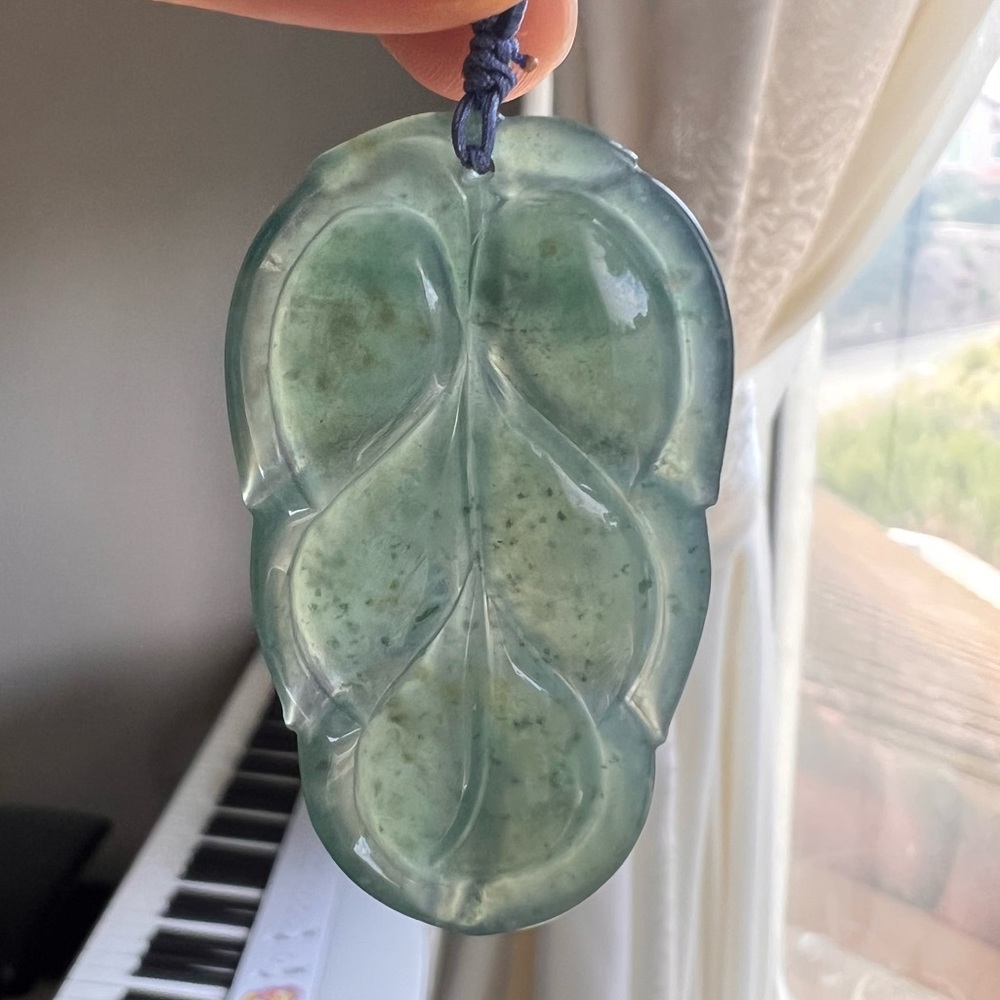 💚💯AUTHENTIC Jade Leaf Pendant Necklace green - Picture 11 of 14